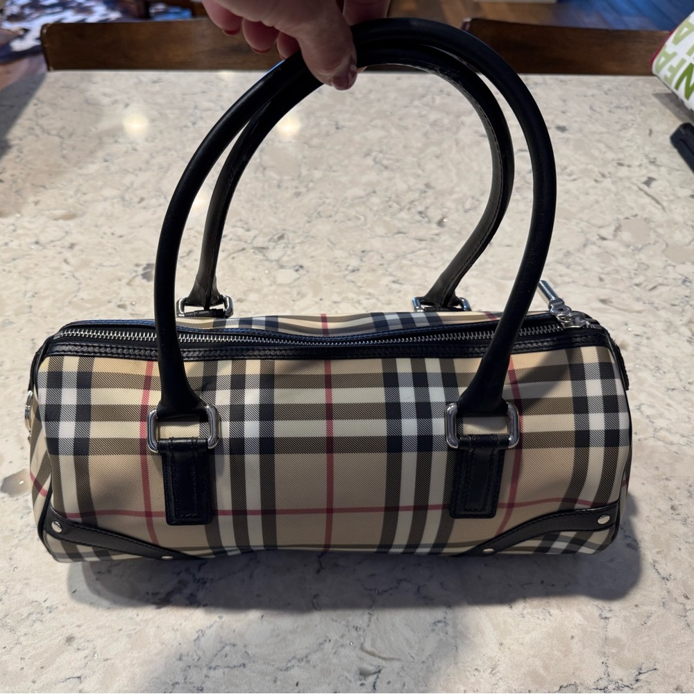 Burberry vintage bag